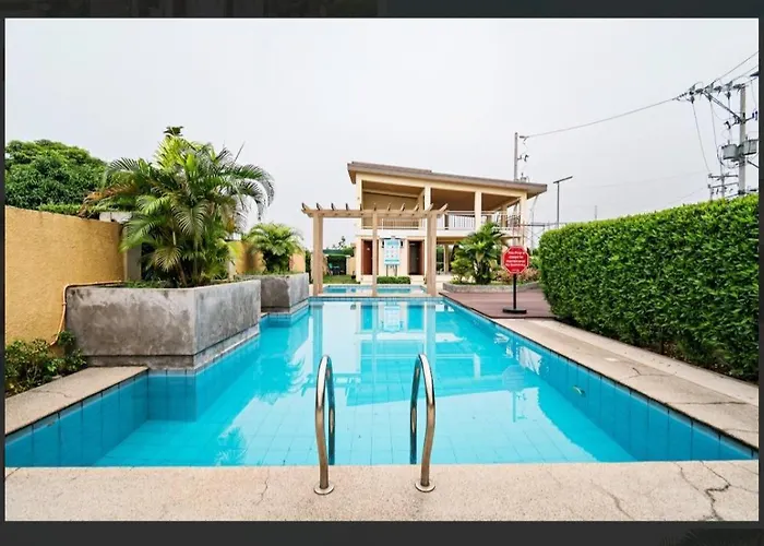 Coho Staycation With Free Swimming In Pinas