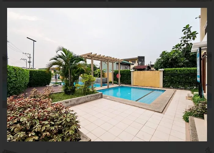 Coho Staycation With Free Swimming In Pinas *